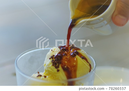 Cafe Affogato 78260337
