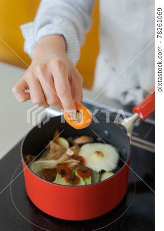 Veggie broth soup Veggie broth soup 78261069