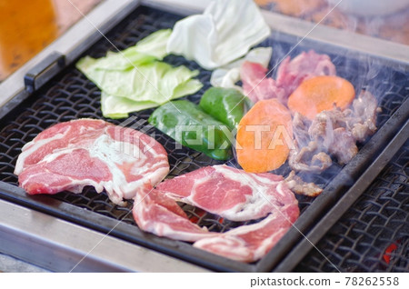 BBQ charcoal grill BBQ charcoal grill 78262558