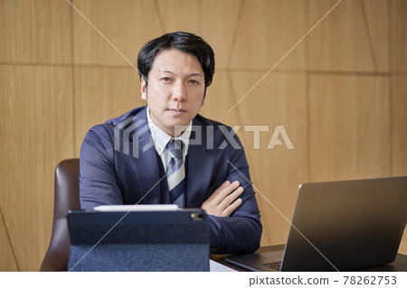 辦公室工作男士 78262753