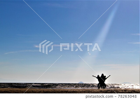 夏天海和三重奏 夏天海和三重奏 78263048