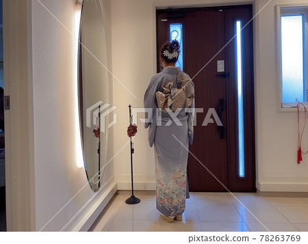 Take over my mother's kimono 78263769