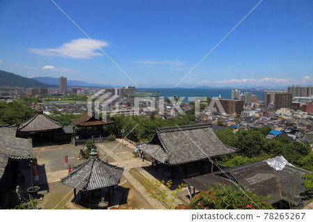 從三井寺觀音堂眺望琵琶湖（西國十四不正宗總本山禦乘寺天台寺門）[滋賀縣大津市] 78265267