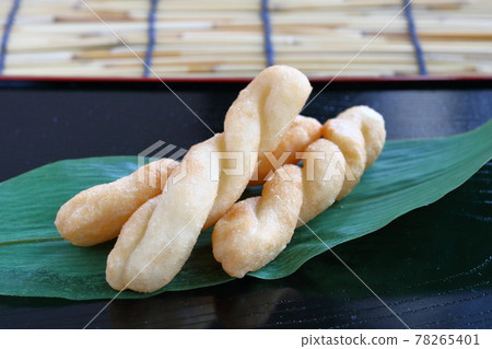 Komochi, Tanabata sweets, handmade flour and Joshinko Komochi, Tanabata sweets, handmade flour and Joshinko 78265401