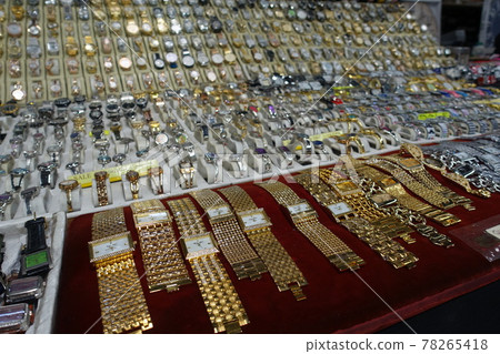Watches on the market in Melbourne, Australia 78265418