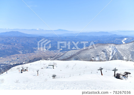 Hakuba Goryu Ski Resort / Head of Jizo Overlooking Mt. Asama from Cologne (Hakuba Village, Nagano Prefecture) [2021.3] 78267036