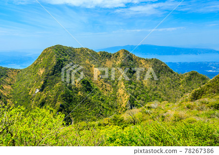 Fresh green Unzen View from the summit of Mt. Fugen [Unzen City, Nagasaki Prefecture] 78267386