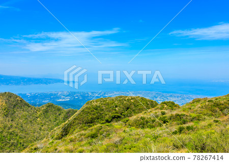 Fresh green Unzen View from the summit of Mt. Fugen [Unzen City, Nagasaki Prefecture] 78267414