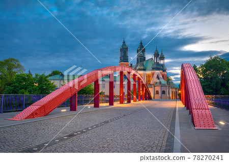 Jordan bridge (Most Jordana) at dusk in Poznan, Poland 78270241