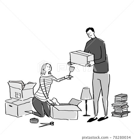 Putting luggage in cardboard, unpacking, men and women, couples, couples, 78280034