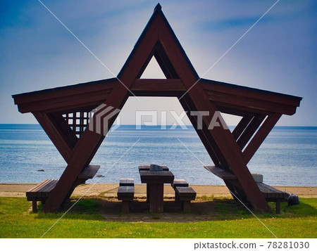 Murakami City, Niigata Prefecture Kaifu Fureai Square Star-shaped bench Murakami City, Niigata Prefecture Kaifu Fureai Square Star-shaped bench 78281030