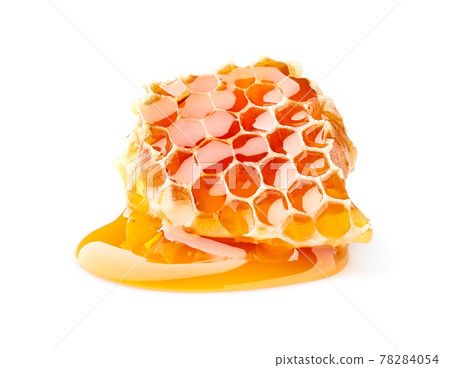 Honeycomb in closeup on white Honeycomb in closeup on white 78284054