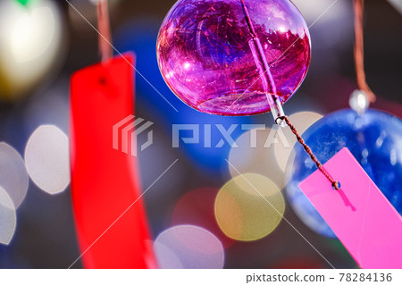 A summer tradition, wind chimes A summer tradition, wind chimes 78284136