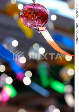 A summer tradition, wind chimes 78284155