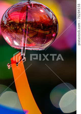A summer tradition, wind chimes A summer tradition, wind chimes 78284158