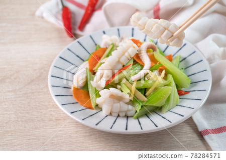 Celery Celery Medium Roll Celery Squid セロリ キンサイ いか 78284571