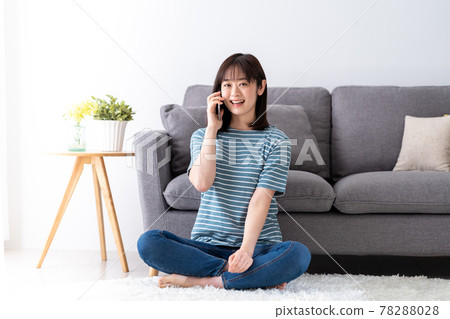 年輕的女士 78288028