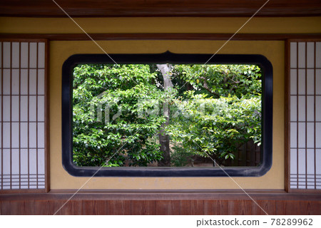 Jikoin corridor window Yamatokoriyama City, Nara Prefecture Jikoin corridor window Yamatokoriyama City, Nara Prefecture 78289962