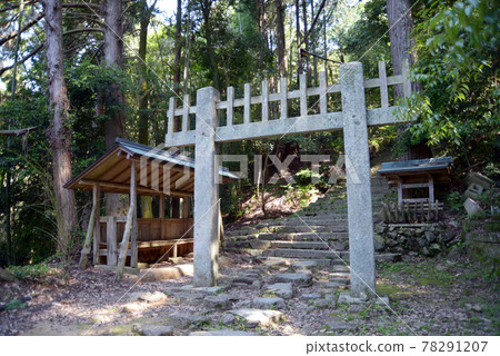 Chomeiji Temple Stone Torii on the approach to Omihachiman City, Shiga Prefecture Chomeiji Temple Stone Torii on the approach to Omihachiman City, Shiga Prefecture 78291207