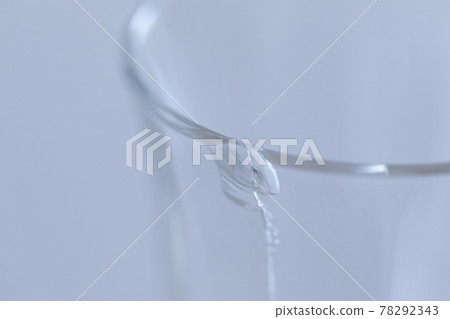 Cracked glass Cracked glass 78292343