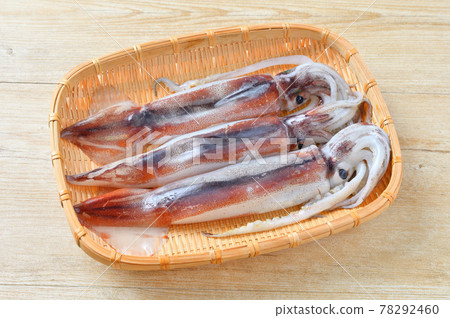 Japanese flying squid, Japanese flying squid, squid, squid. 3 cups of squid on the colander. 78292460