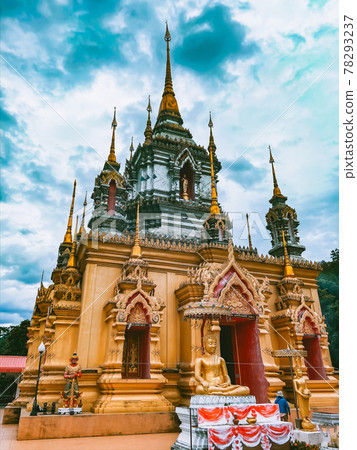 Small Temple wat in doi inthanon national park in Chiang Mai province, Thailand Small Temple wat in doi inthanon national park in Chiang Mai province, Thailand 78293237