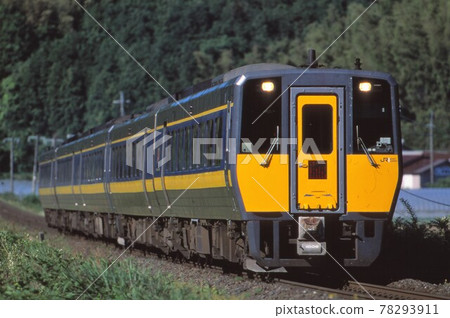 JR West Kiha 187 Series Limited Express Super Matsukaze 78293911