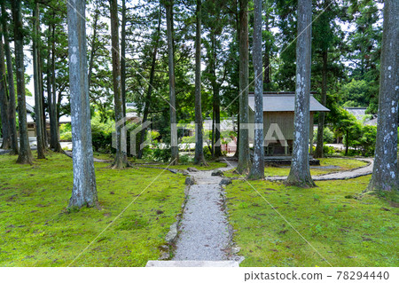 Ise-Shima Skyline: Post in the sky and surrounding scenery 78294440