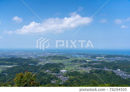 Ise-Shima Skyline: Post in the sky and surrounding scenery 78294505