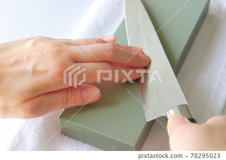 Kitchen knife care whetstone 78295023