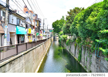 從Sakaebashi / Myoshoji River（東京都新宿區）看中井站[2021.6] 78299831