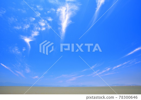 夏天的有明海、藍天和雲彩 夏天的有明海、藍天和雲彩 78300646