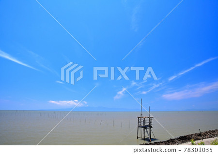夏天的有明海、藍天和雲彩 78301035