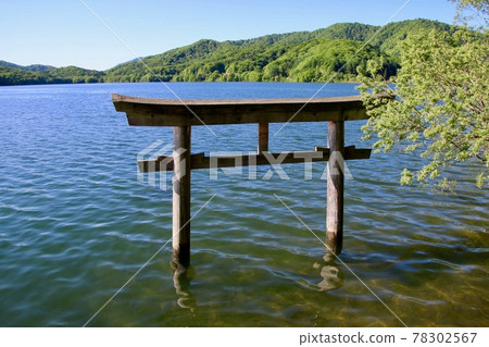 Omiyami-jinja Shrine·Hinohara湖（福島縣·Ura Bandai） 78302567