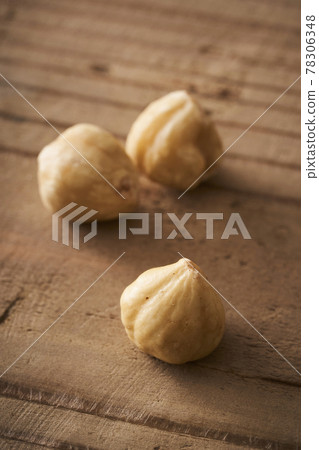 Hazelnut Hazelnut 78306348