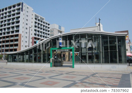 福岡市中央區地鐵“六本松站” 78307902