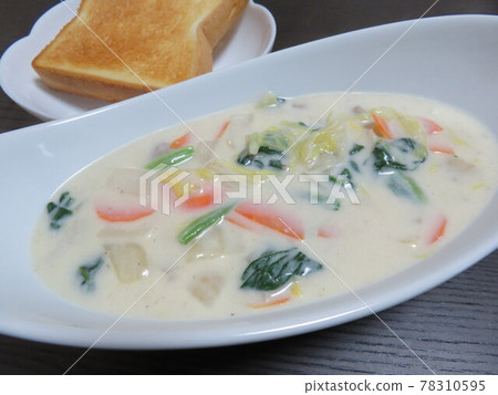 蘿蔔牛奶湯 蘿蔔牛奶湯 78310595