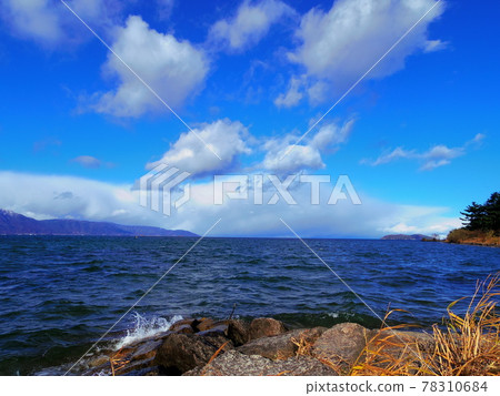 琵琶湖湖畔 78310684