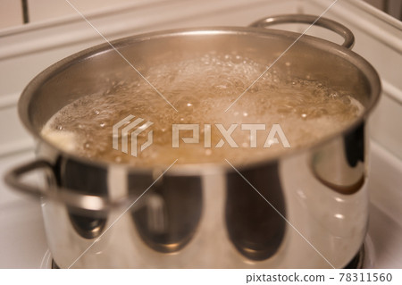 肉湯，煮沸 78311560