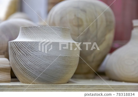Wood blank for processing in a carpentry workshop 78318834