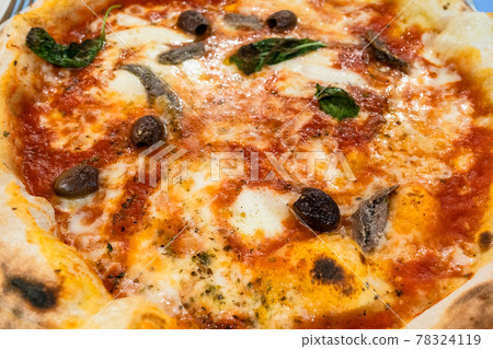 italian pizza Napoli with anchovies and olives italian pizza Napoli with anchovies and olives 78324119