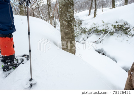 Image of snow chute trekking Kagami Oyama Image of snow chute trekking Kagami Oyama 78326431