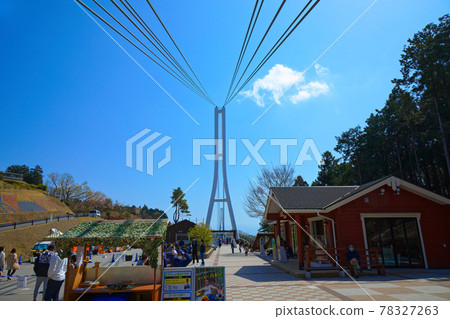 三島天空步道和空中步道大吊橋和藍天北區 78327263