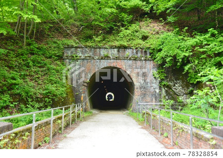 臼井山口Apt路9號隧道入口從熊平站側 臼井山口Apt路9號隧道入口從熊平站側 78328854