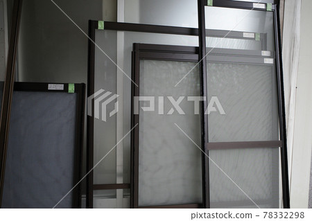 Screen door 78332298