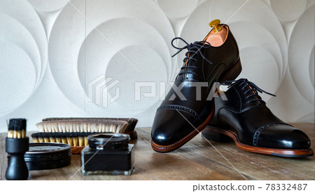 擦鞋圖片照片 78332487