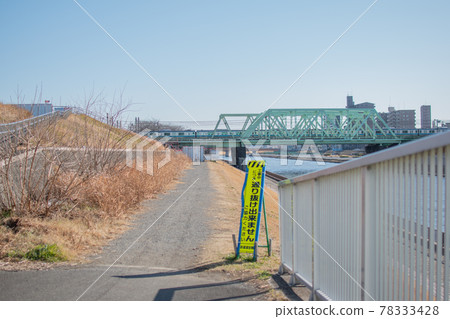 新石川沿岸 / 東京都北區赤羽北 新石川沿岸 / 東京都北區赤羽北 78333428