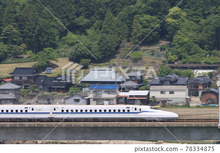 N700S running near Ako 78334875