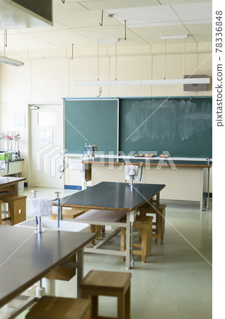 小學科學室 78336848
