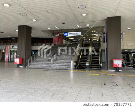 新大阪站前出口，1樓旋轉，驅動輪 78337771